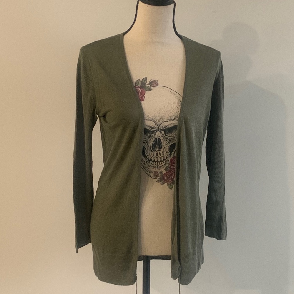 Theory - Vonda Sag Harbour Style Cardigan